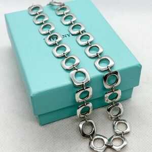 Authentic Tiffany & Co. 925 Sterling Silver Square Cushion Toggle Link Necklace